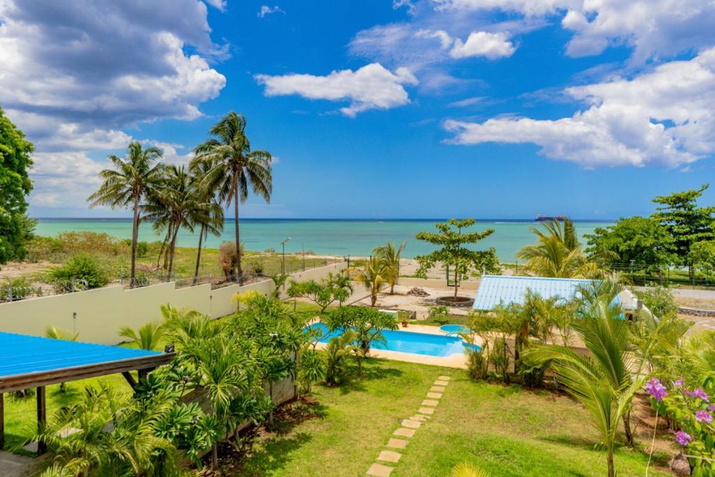 Stella Marris Beachfront Villa Pointe aux Sable 外观 照片
