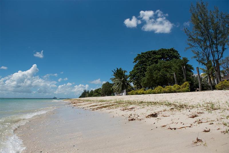 Stella Marris Beachfront Villa Pointe aux Sable 外观 照片